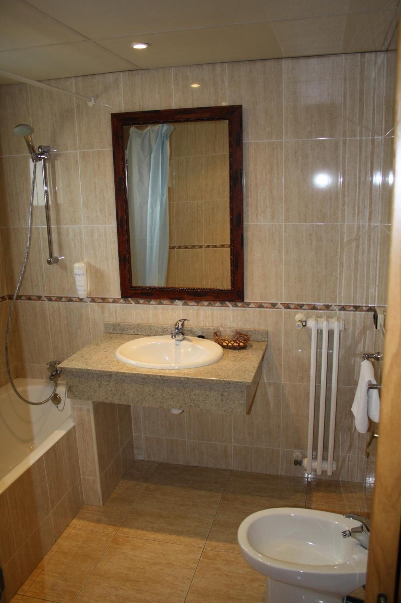 Hotel Mar De Aragon Caspe Rum bild