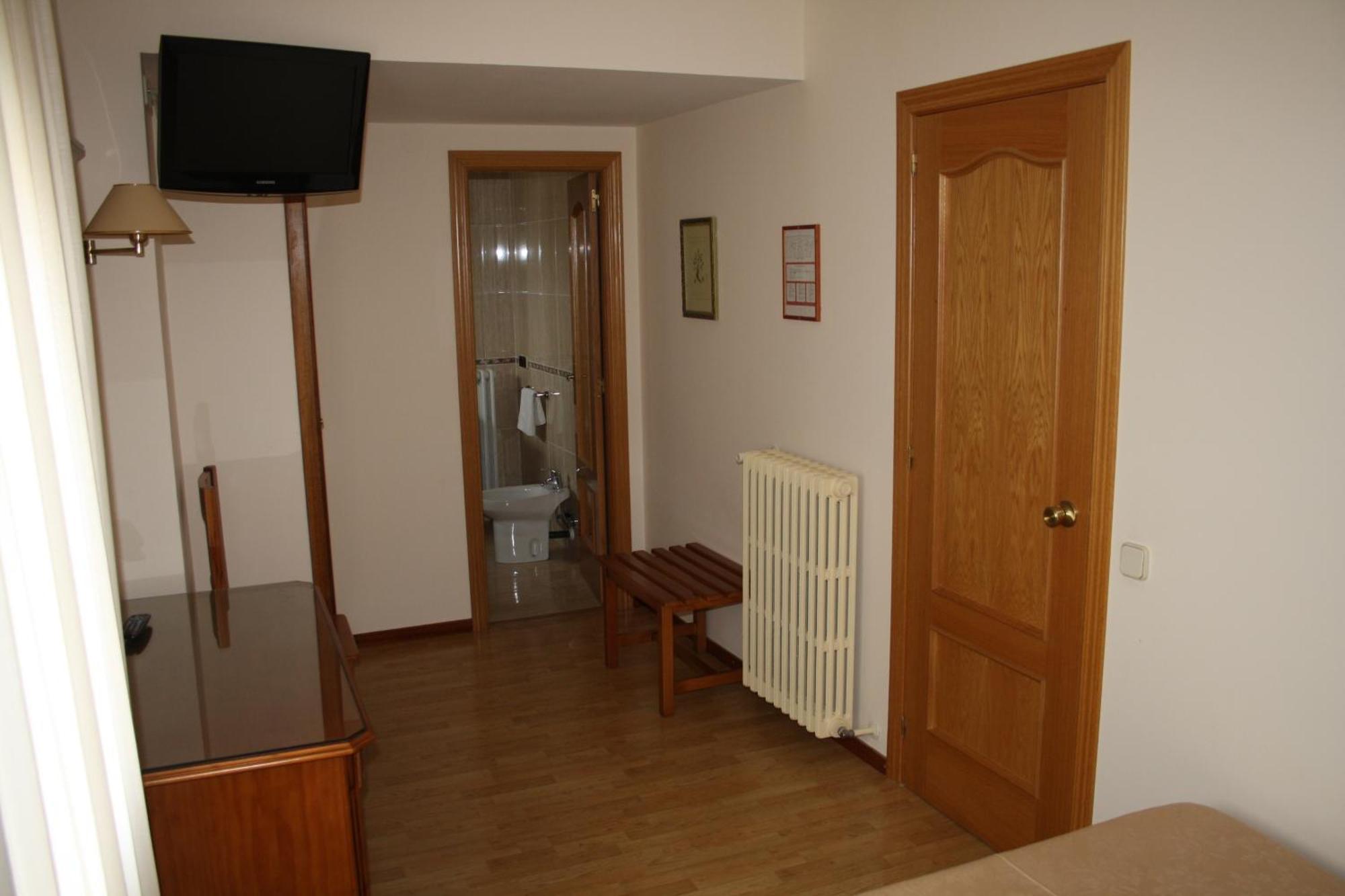 Hotel Mar De Aragon Caspe Rum bild